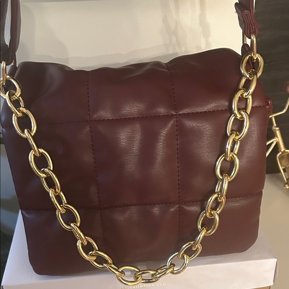 Primark Handbags - Primark Burgundy Shoulder Bag with Gold Chain NWOT